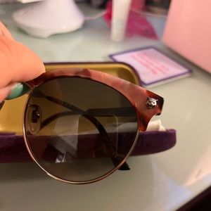 GUCCI pink tortoiseshell wayfarers
